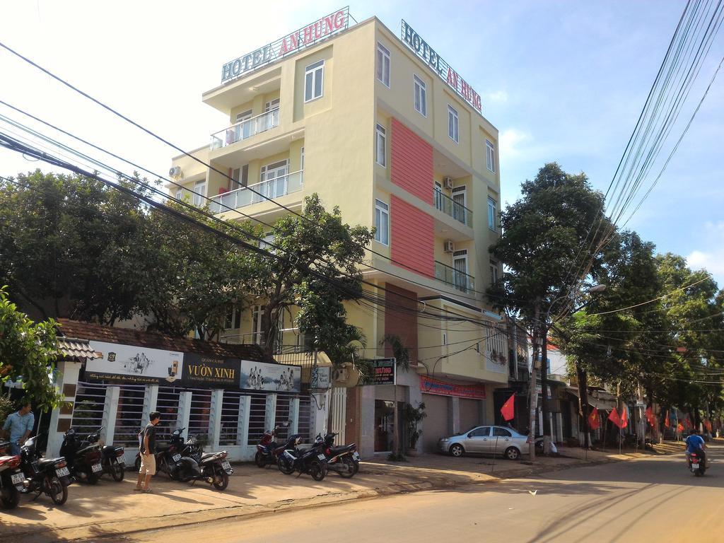 An Hung Hotel Buôn Ma Thuột Dış mekan fotoğraf