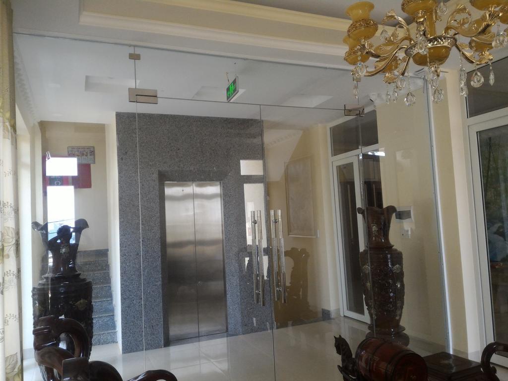 An Hung Hotel Buôn Ma Thuột Dış mekan fotoğraf
